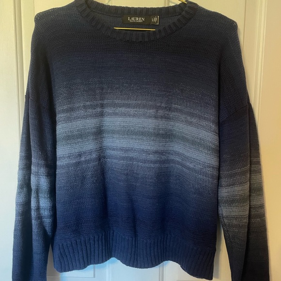 🍒L Ralph Lauren Blue Gradient Sweater🍒 - Picture 2 of 5